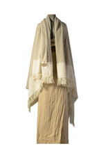 House of Lyria Hela Throw, D2 Col.1