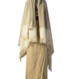 House of Lyria Hela Throw, D2 Col.1