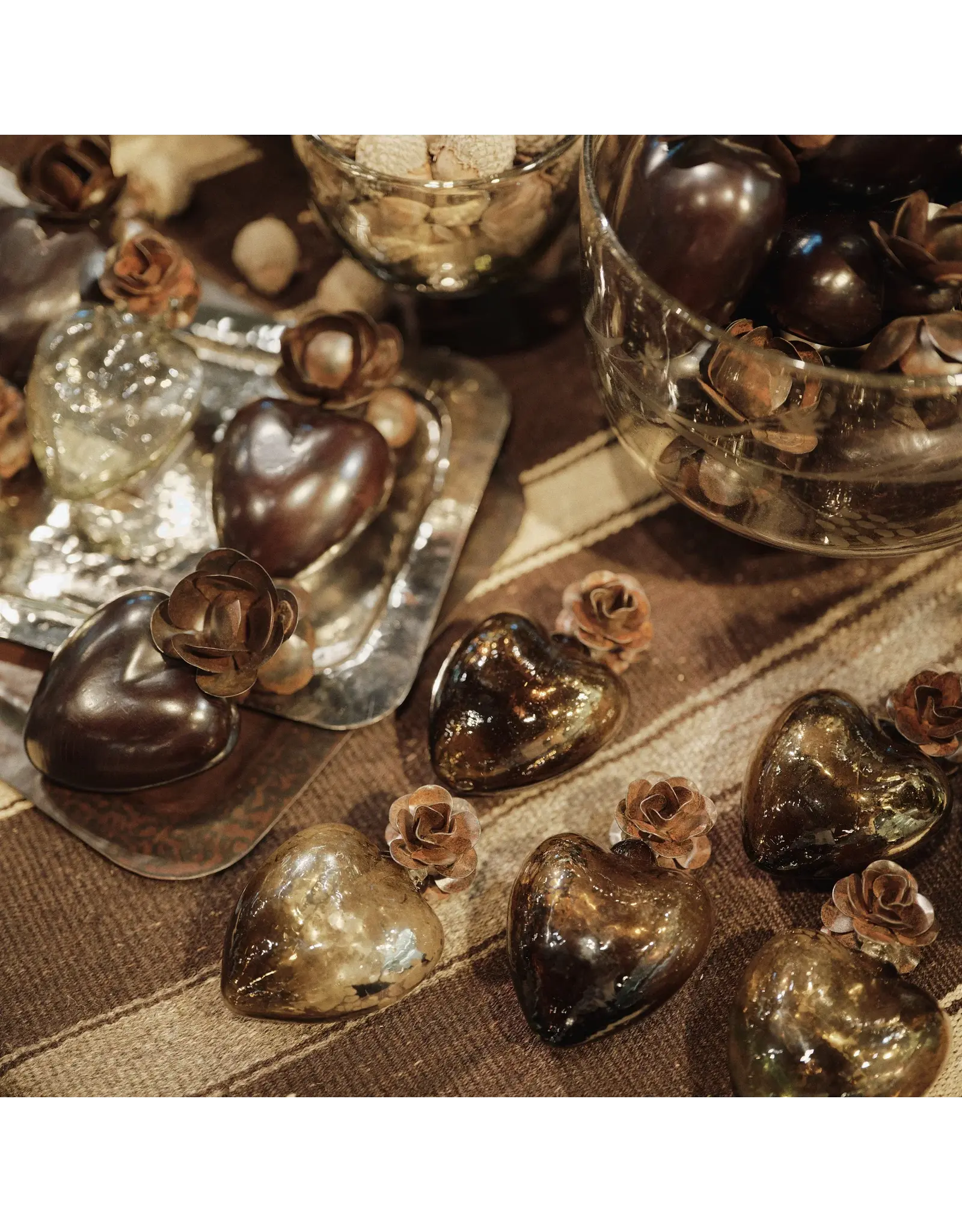 Corazon D'Melon, Gold