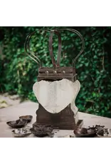 Lealtad Con Corazon Sculpture