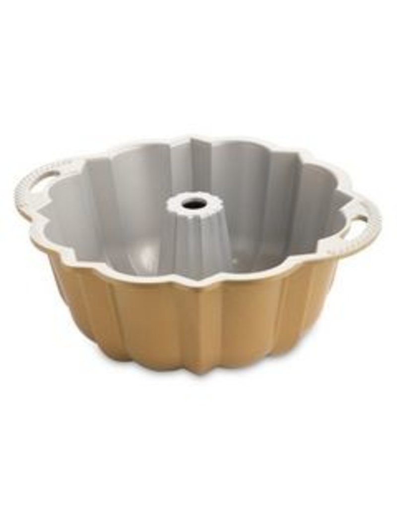 Nordic Ware Anniversary Bundt Pan ciw