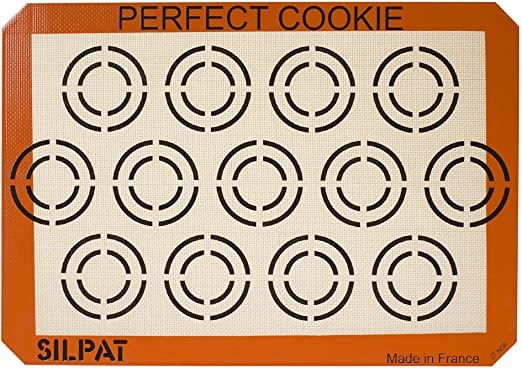 https://cdn.shoplightspeed.com/shops/635720/files/23695541/silpat-silpat-silicone-perfect-cookie-baking-mat-h.jpg