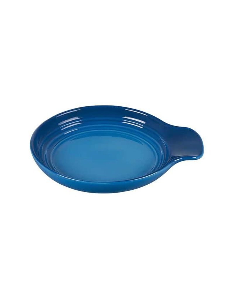 https://cdn.shoplightspeed.com/shops/635720/files/45436913/800x1024x2/le-creuset-signature-spoon-rest-marseille-blue.jpg