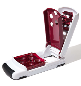 OXO Good Grips Quick-Release Multi Cherry Pitter cir