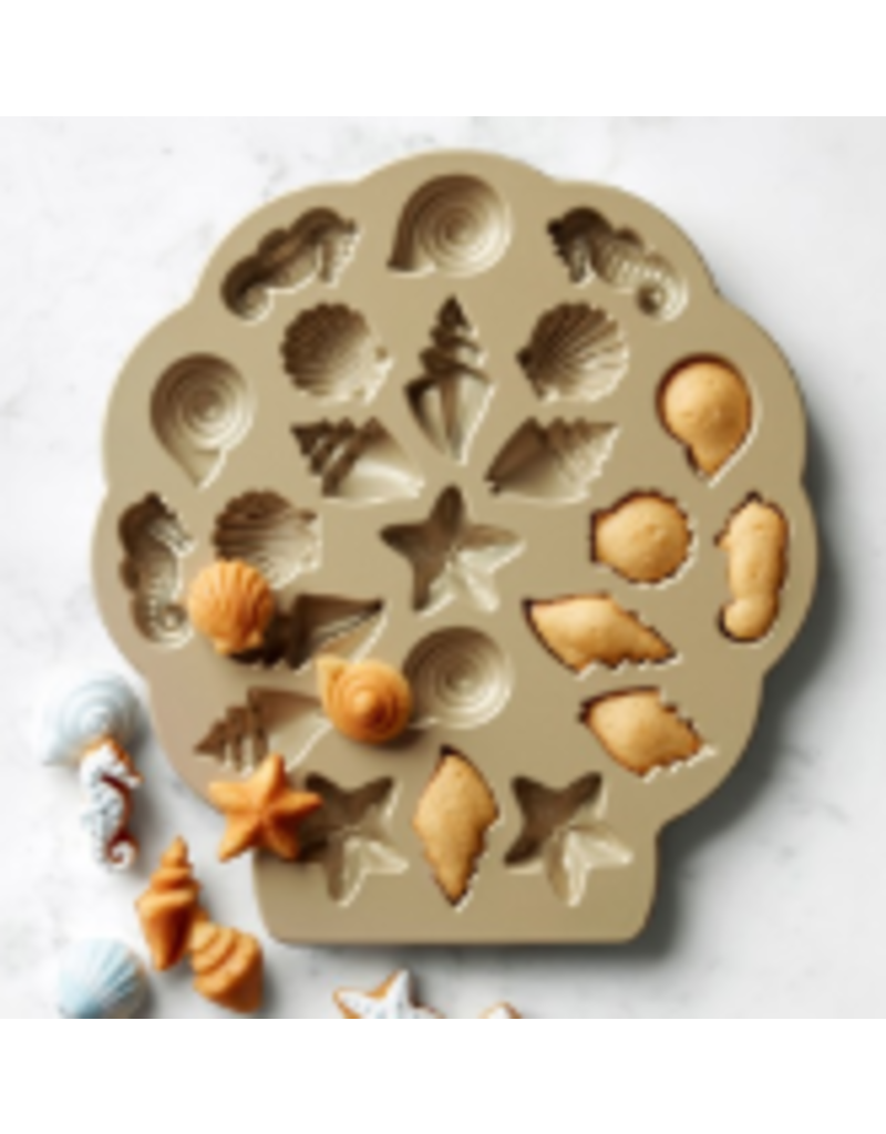 Nordic Ware Seashell Cakelet