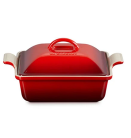 Le Creuset Stoneware Heritage Covered Square Casserole - Cerise Red 2.5qt 9''*