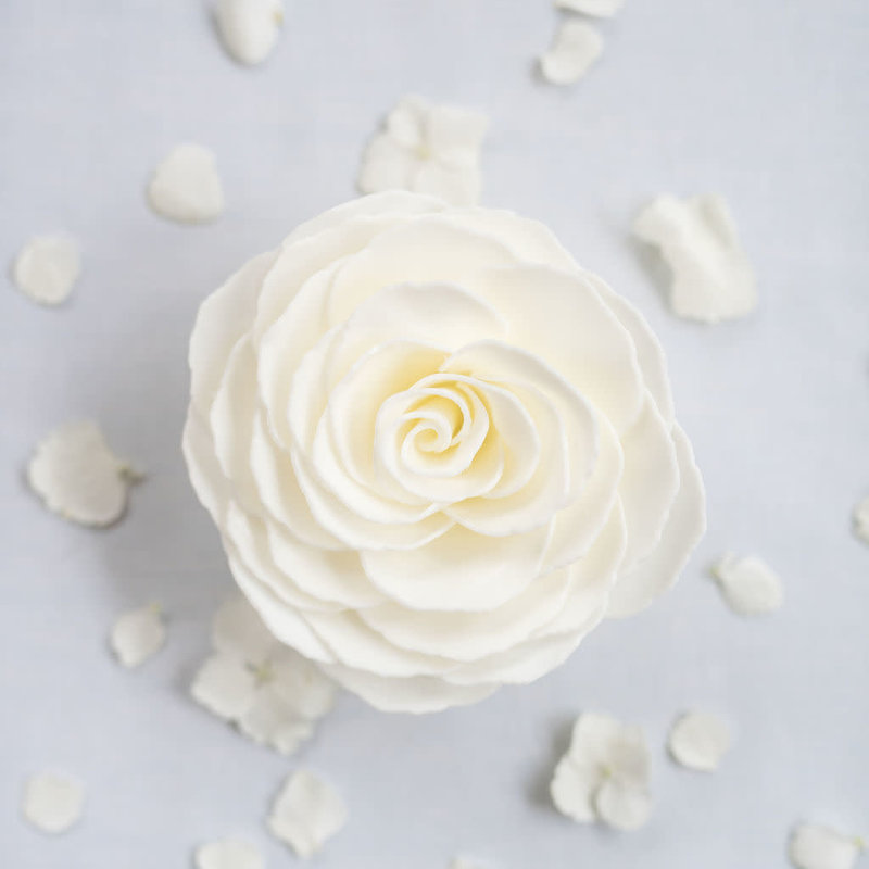 a'marie's Graceful Day Gardenia Bathing Petal Soap Flower
