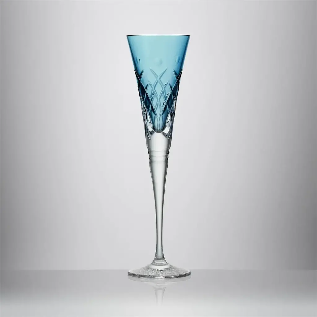Winter Wonders 2024 Holly Blue Flute, 5.9oz
