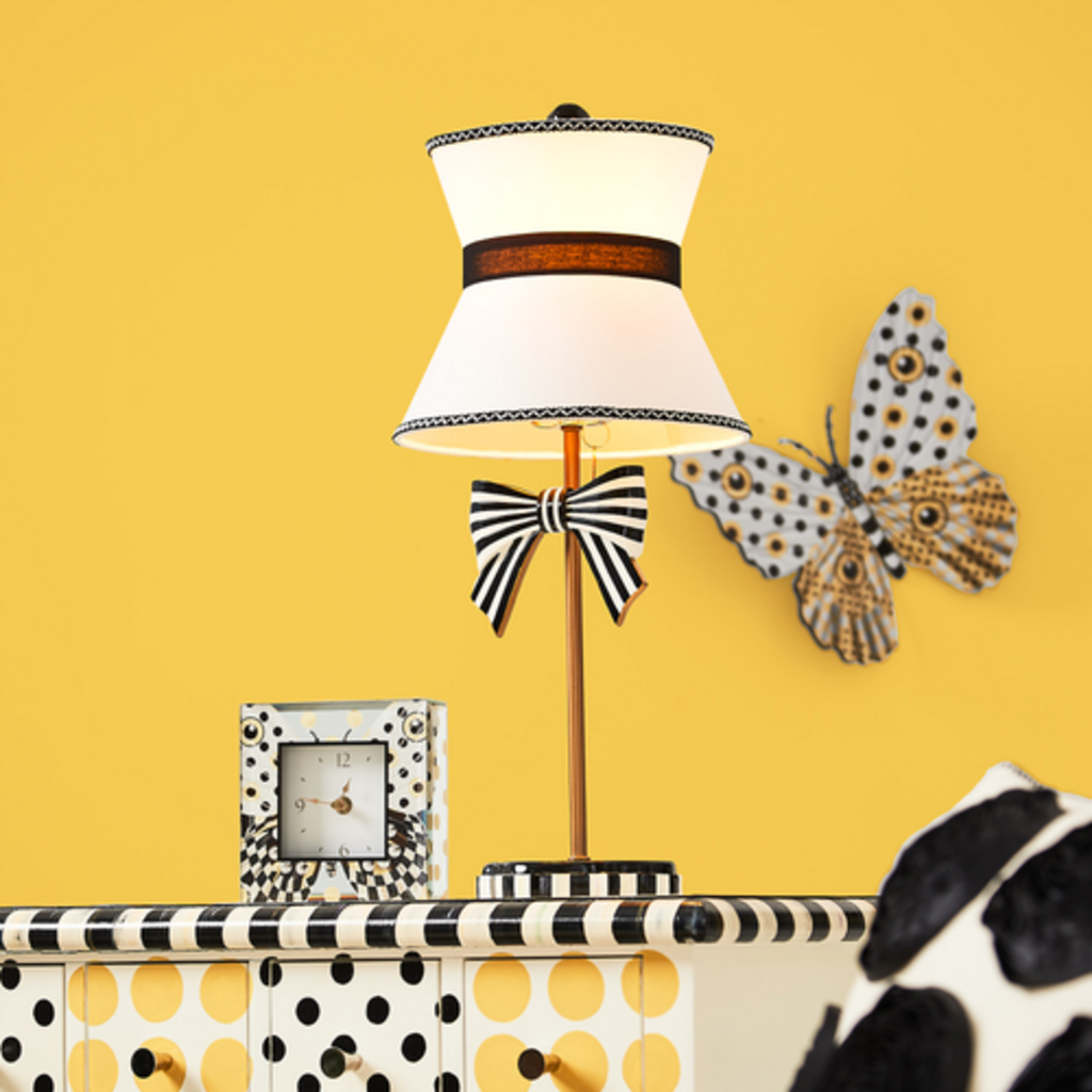 Mackenzie-Childs pretty as a bow table lamp