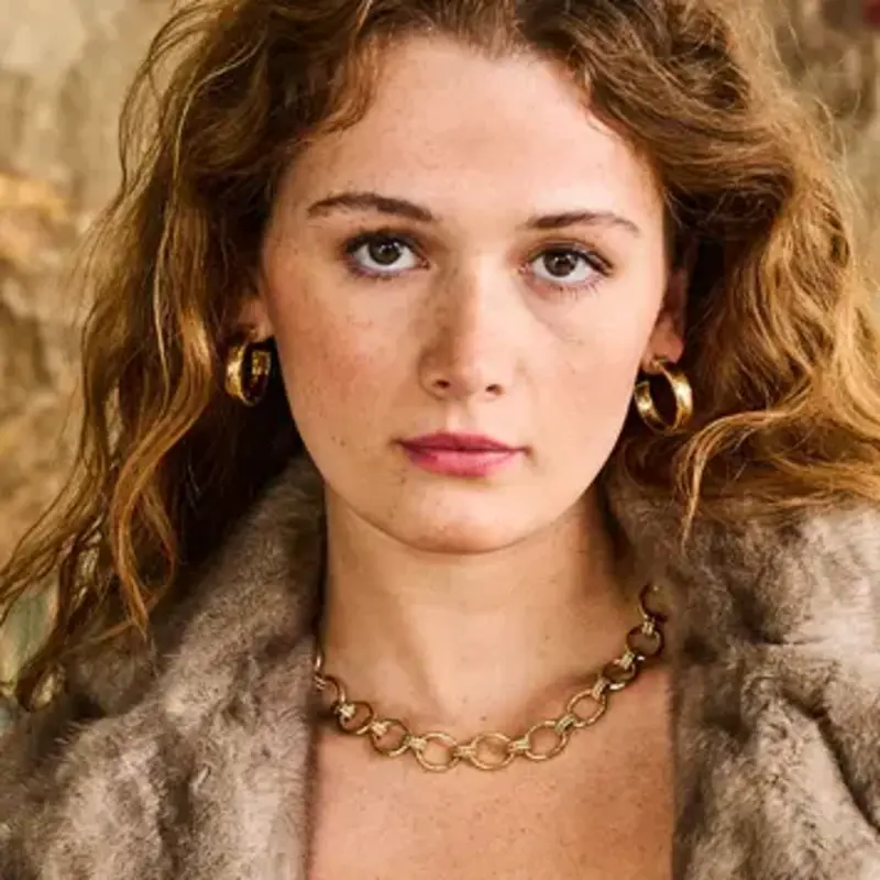 CAPUCINE DE WULF Cleopatra Grande Link Necklace in Hammered Gold