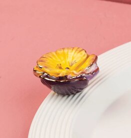 nora fleming pansy pop mini