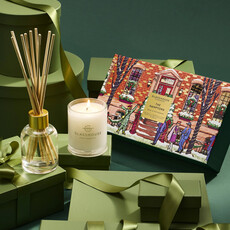 Glasshouse Fragrances 7.05 oz. Candle, 5.07 fl. Oz. Diffuser Hamptons Gift Set