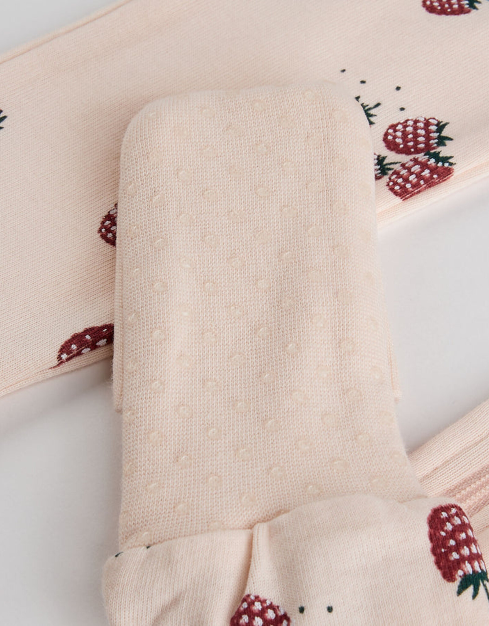 Petit Lem FA24 BbyG Raspberry Convert Sleeper