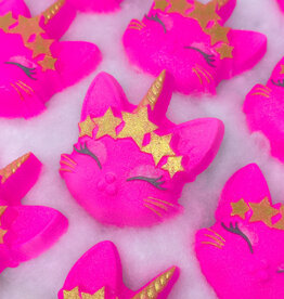 Love It Local Kittycorn Bath Bomb