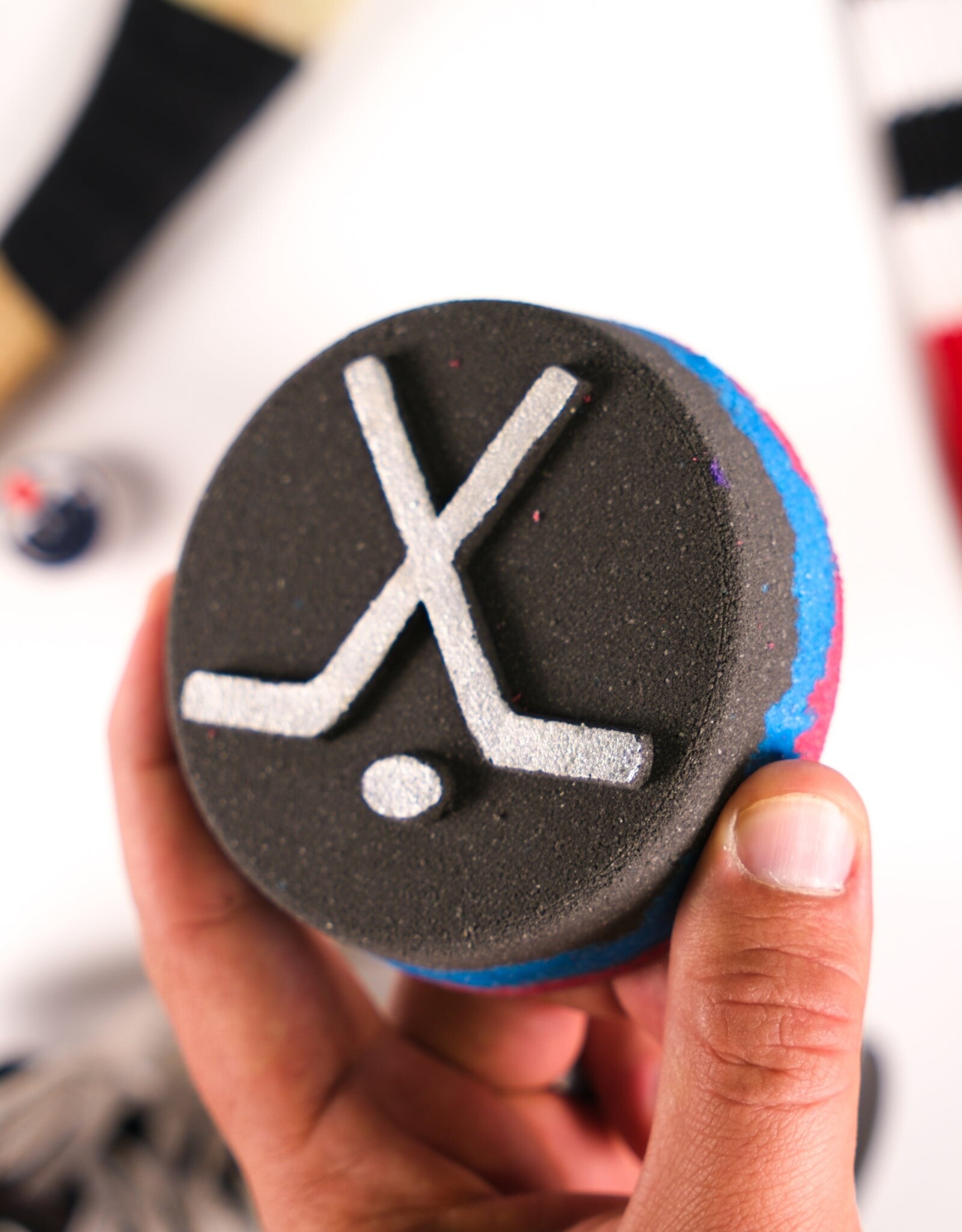 Happy Hippo Bath Hockey Puck w/Shoe Charm Bath Bomb