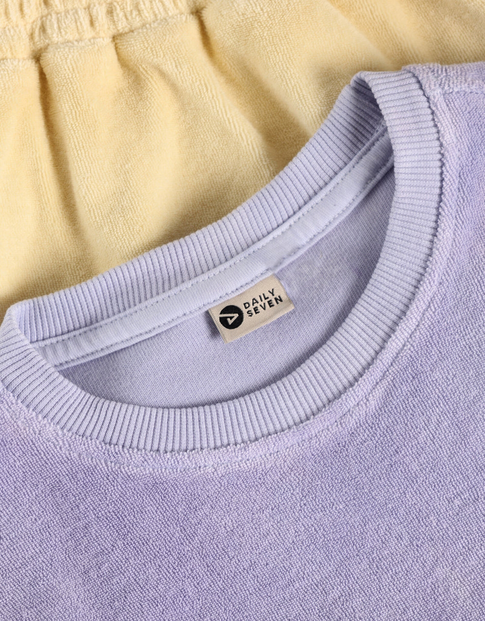 Daily Seven SP26 G Dip Dye T-Shirt