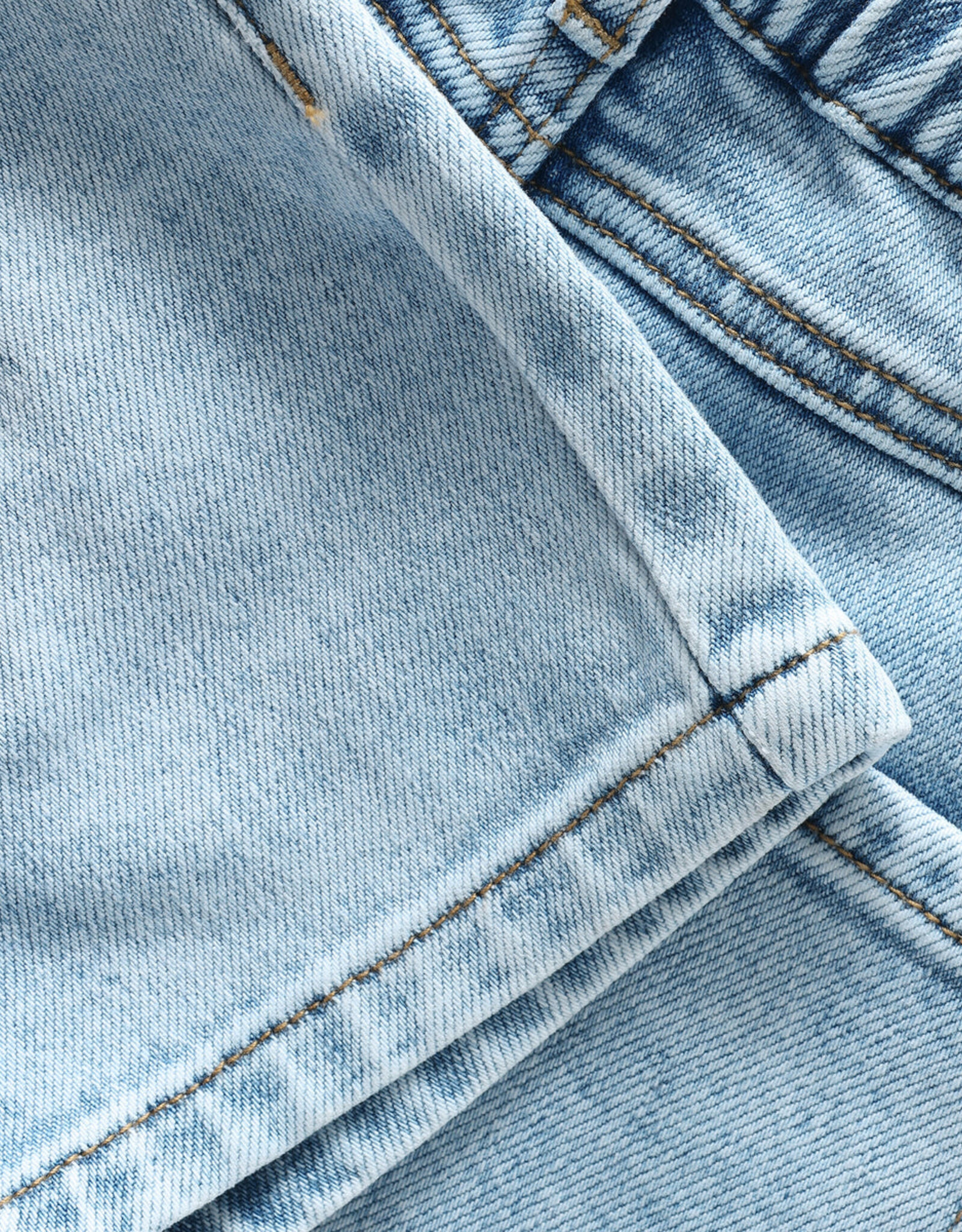 Daily Seven SP26 B Denim Shorts