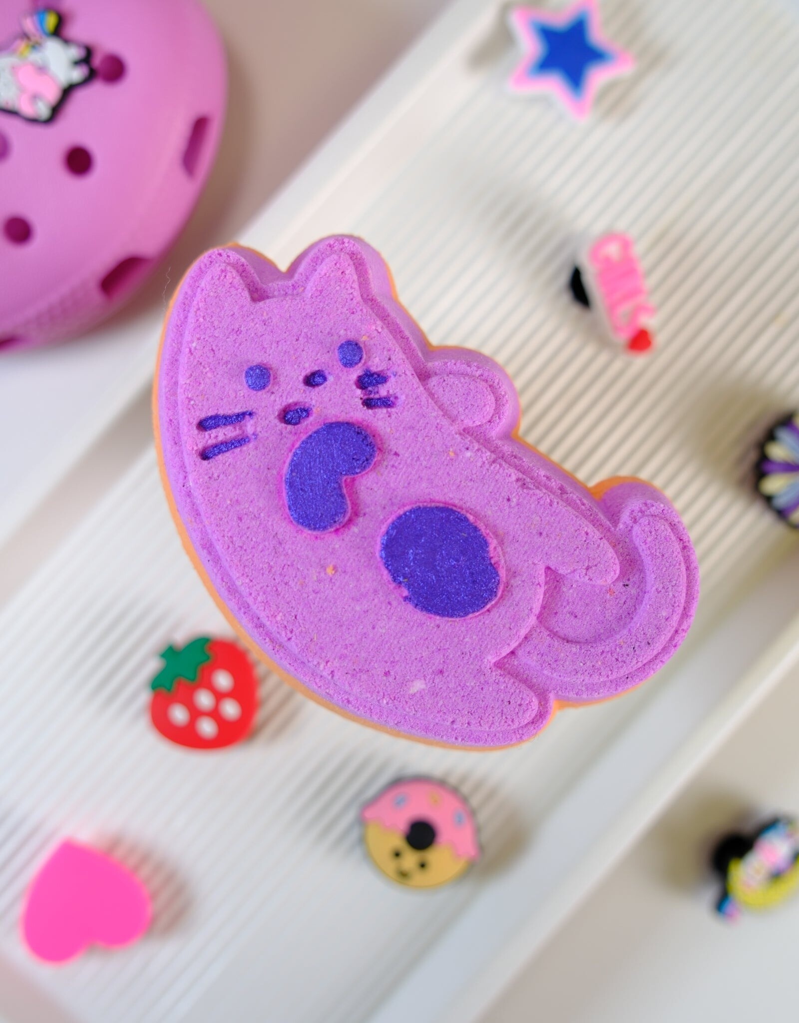 Happy Hippo Bath Meow Meow w/Shoe Charm Bath Bomb