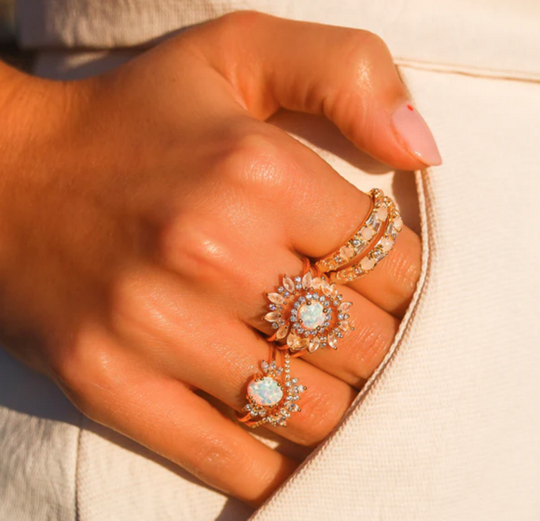 LA KAISER RAINBOW MOONSTONE ETHEREAL RING