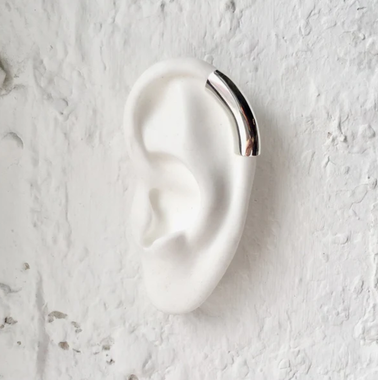 LADY GREY HELIX EAR CUFF