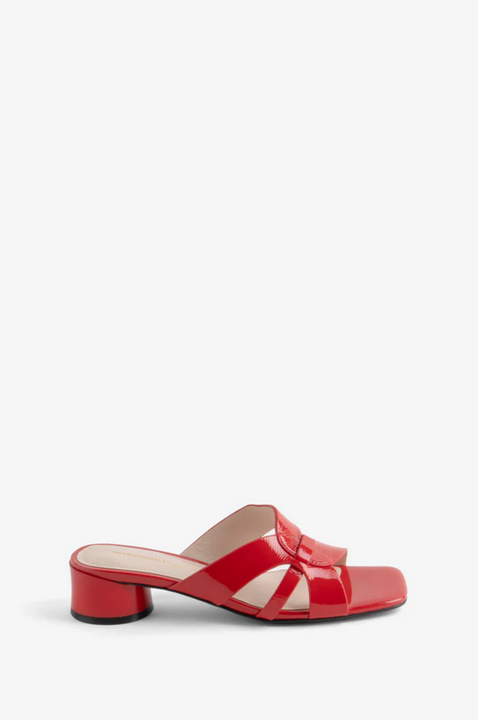 INTENTIONALLY BLANK BEATRIX HEELED SANDAL