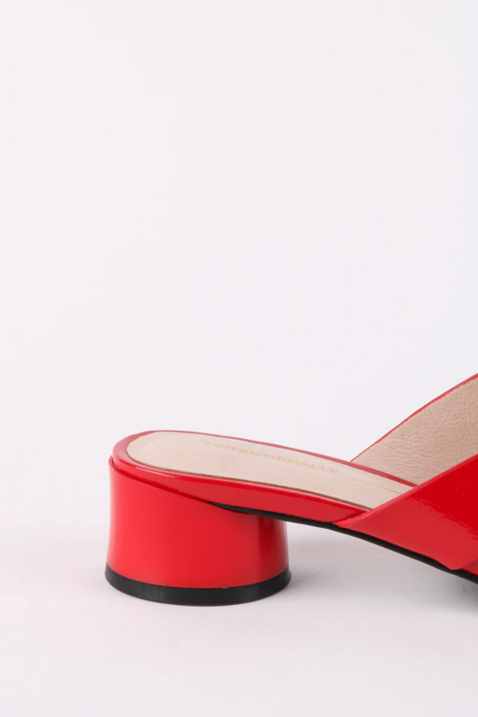 INTENTIONALLY BLANK BEATRIX HEELED SANDAL