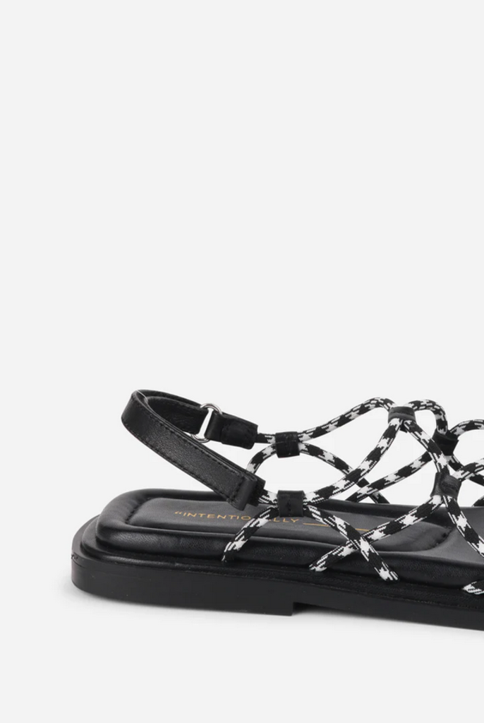 INTENTIONALLY BLANK LYCHEE SANDAL