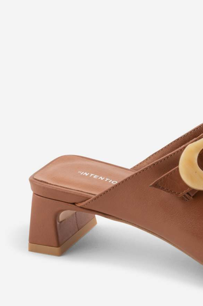 INTENTIONALLY BLANK NORA SANDAL