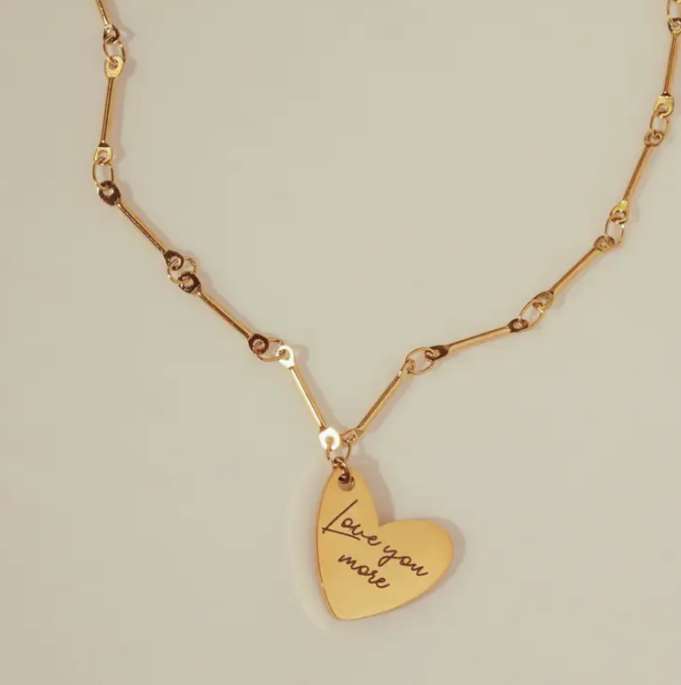 KOZAKH LOVEY DOVEY BAR NECKLACE