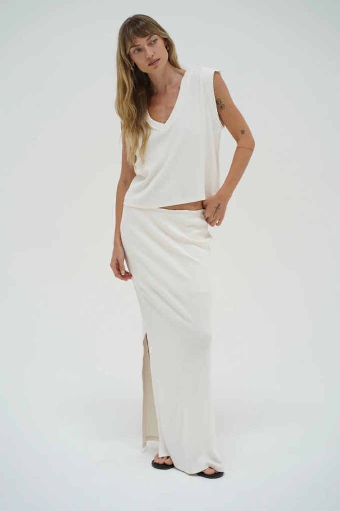 LNA ORO RIBBED SLEEVELESS TEE