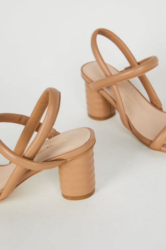 INTENTIONALLY BLANK KIFTON HEELS