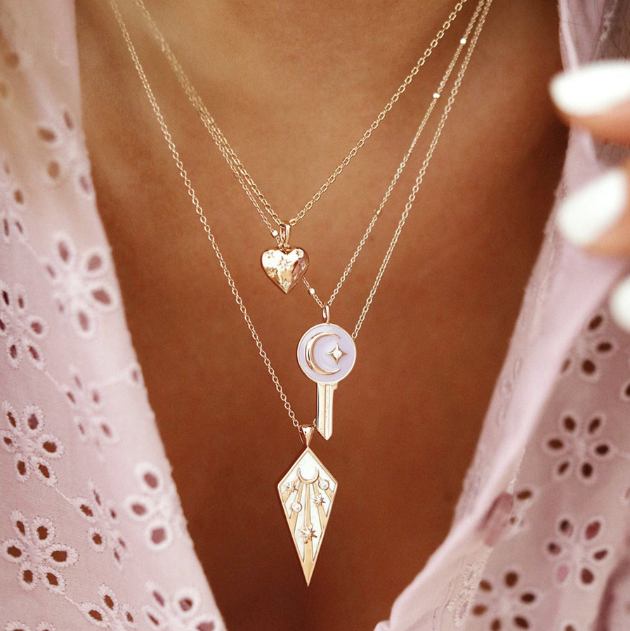 今季・新品✨les bonbon moonlightside necklace les bon bon / lune ネックレス（ネックレス）｜les bonbon