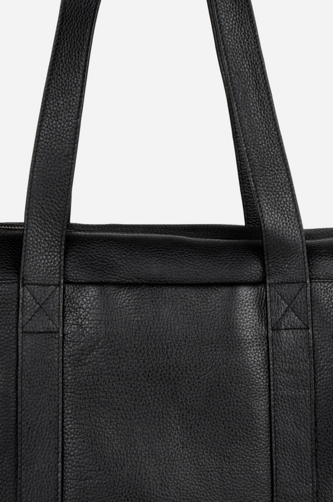 INTENTIONALLY BLANK NEVADA WEEKENDER BAG