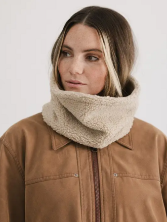 GIGI PIP QUINN SHERPA SNOOD GIGI PIP QUINN SHERPA SNOOD