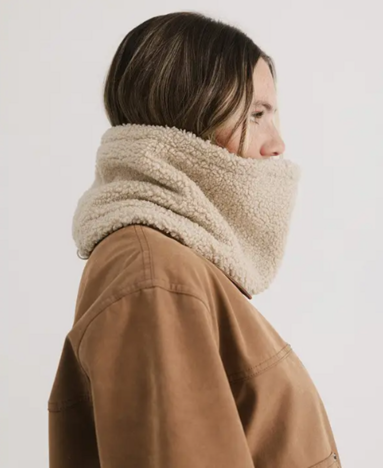 GIGI PIP QUINN SHERPA SNOOD