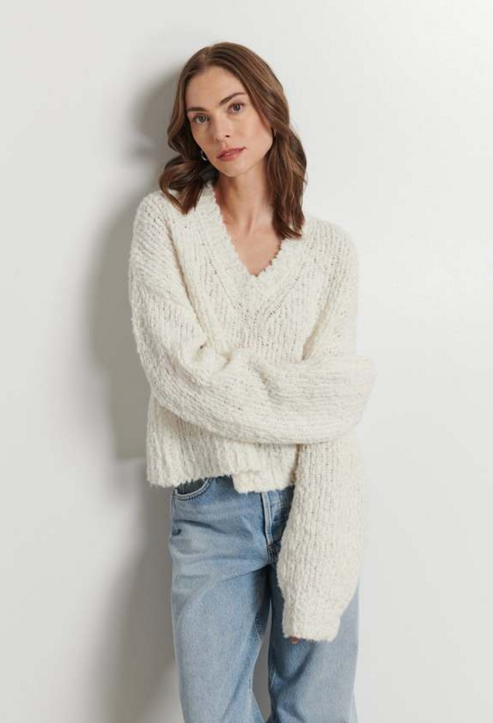 LINE ASHTIN SWEATER