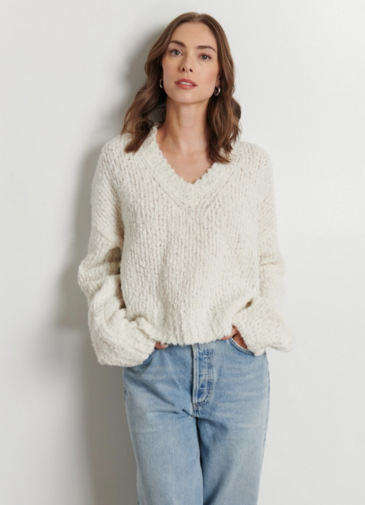 LINE ASHTIN SWEATER