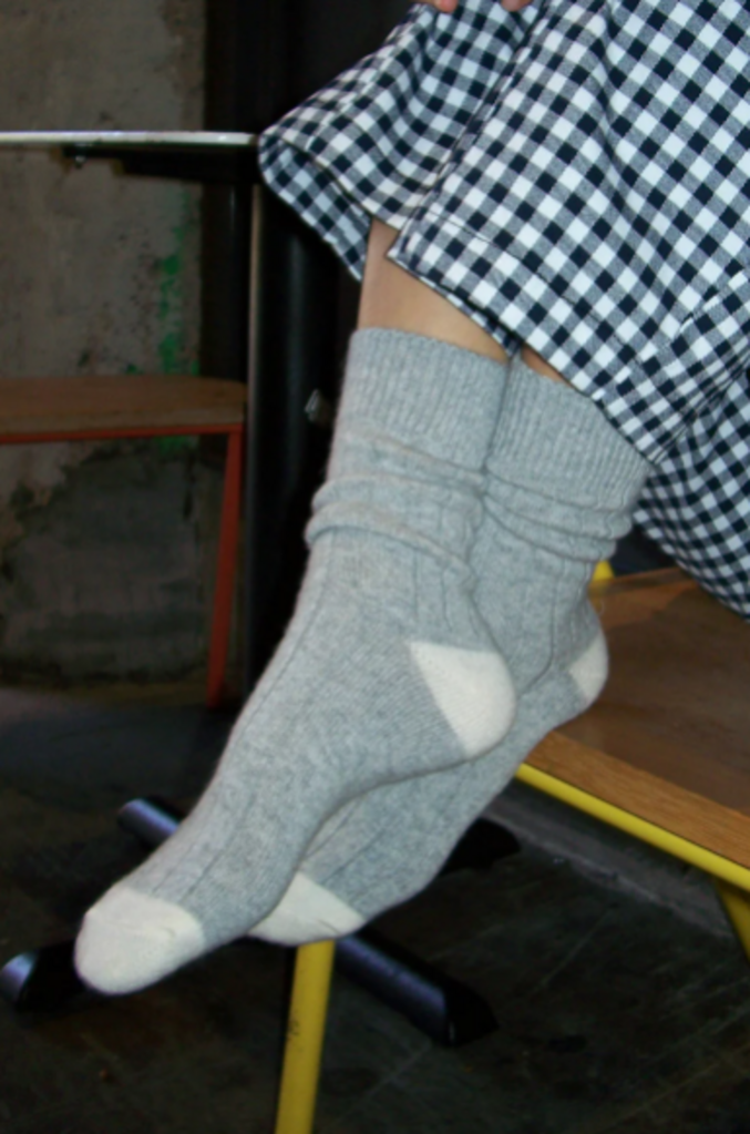 LE BON SHOPPE CLASSIC CASHMERE