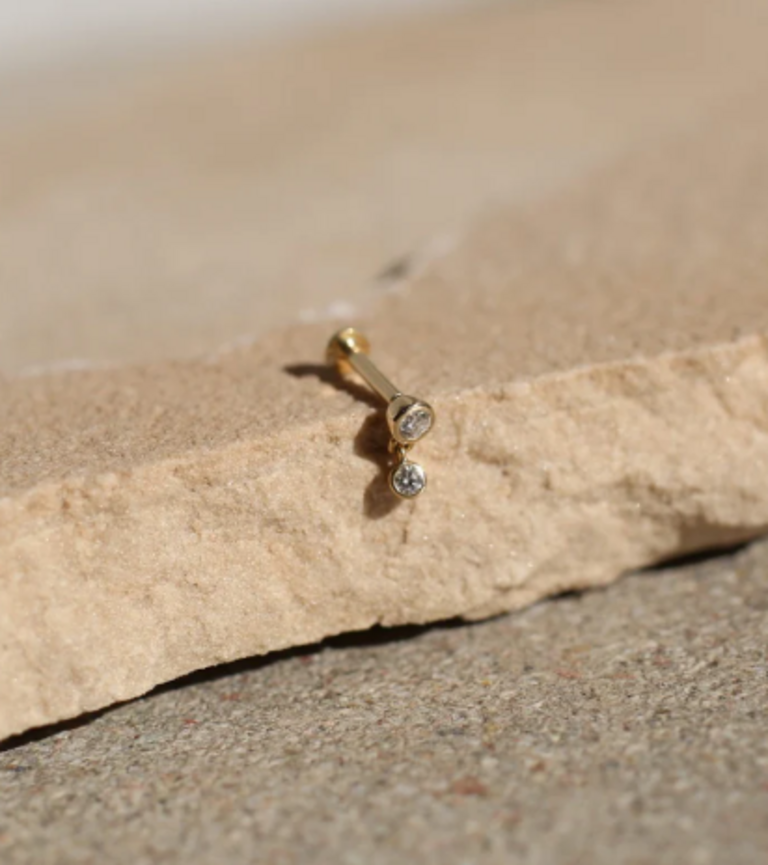 WHXTE ATELIER DIAMOND DROP STUD