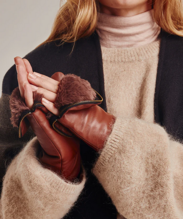 ZIP TOP FAUX FUR LEATHER GLOVE