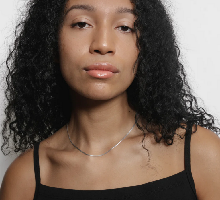 WOLF CIRCUS THIN HERRINGBONE NECKLACE