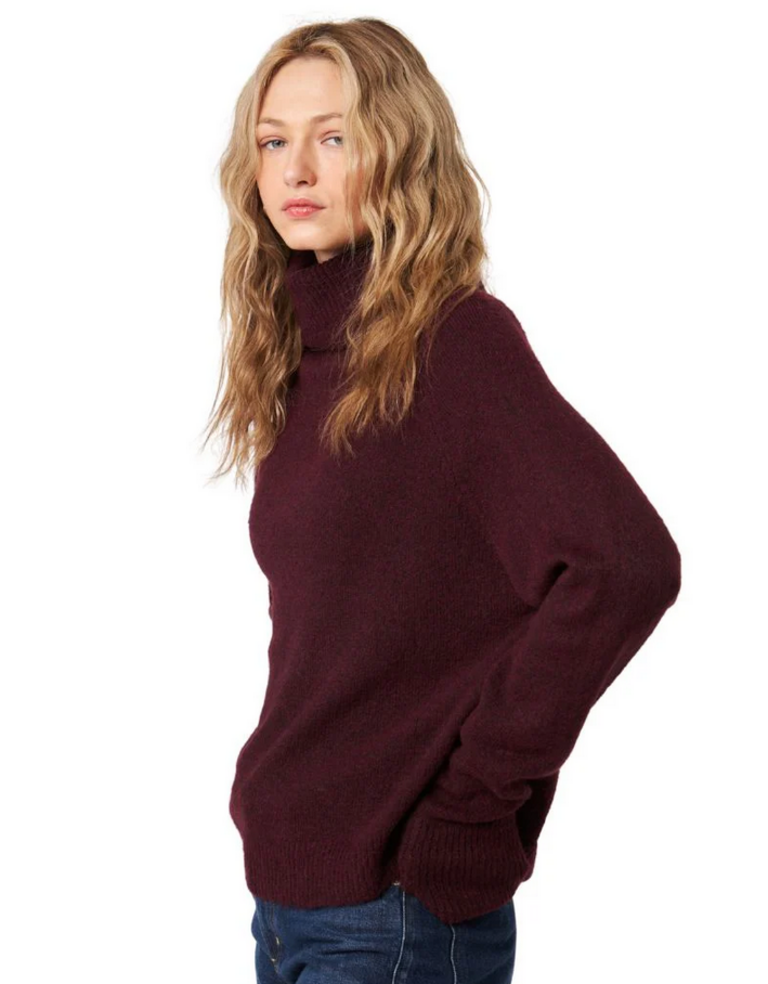 JOHN & JENN EMMETT FUNNEL NECK