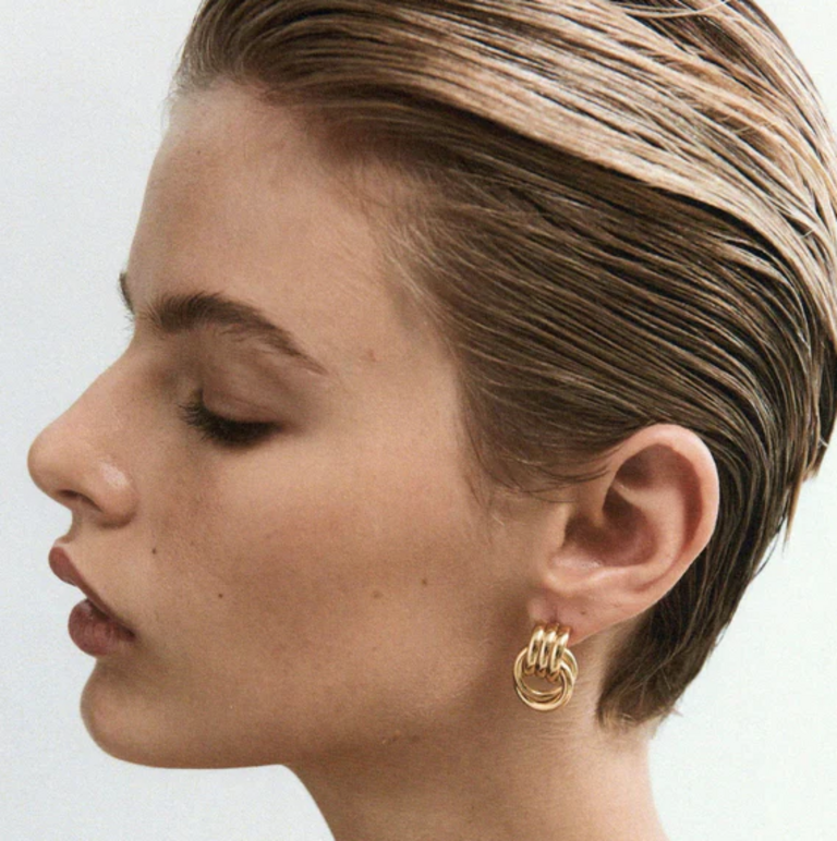 HEAVEN MAYHEM BABY KNOT EARRINGS