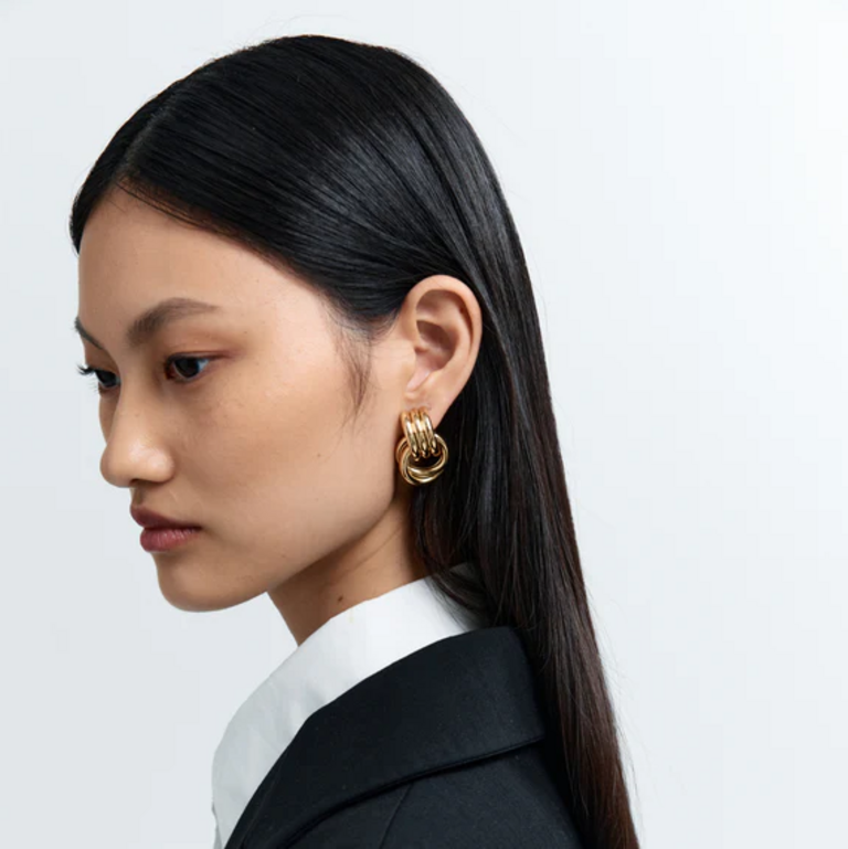 HEAVEN MAYHEM MINI KNOT EARRINGS