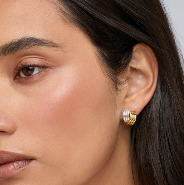 HEAVEN MAYHEM CLOVE EARRINGS