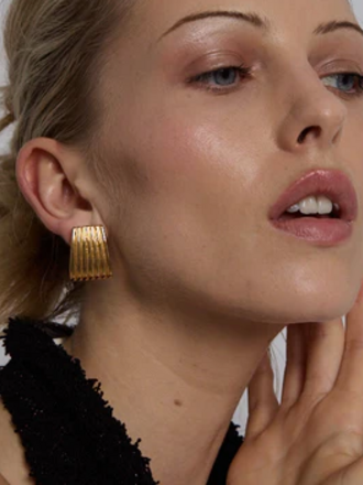 HEAVEN MAYHEM RIBBED EARRING