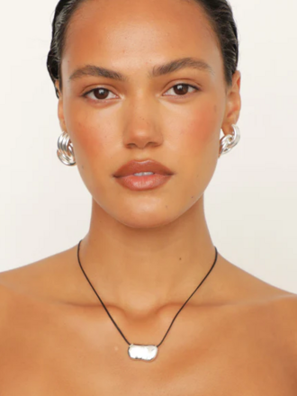 HEAVEN MAYHEM PEBBLE NECKALCE