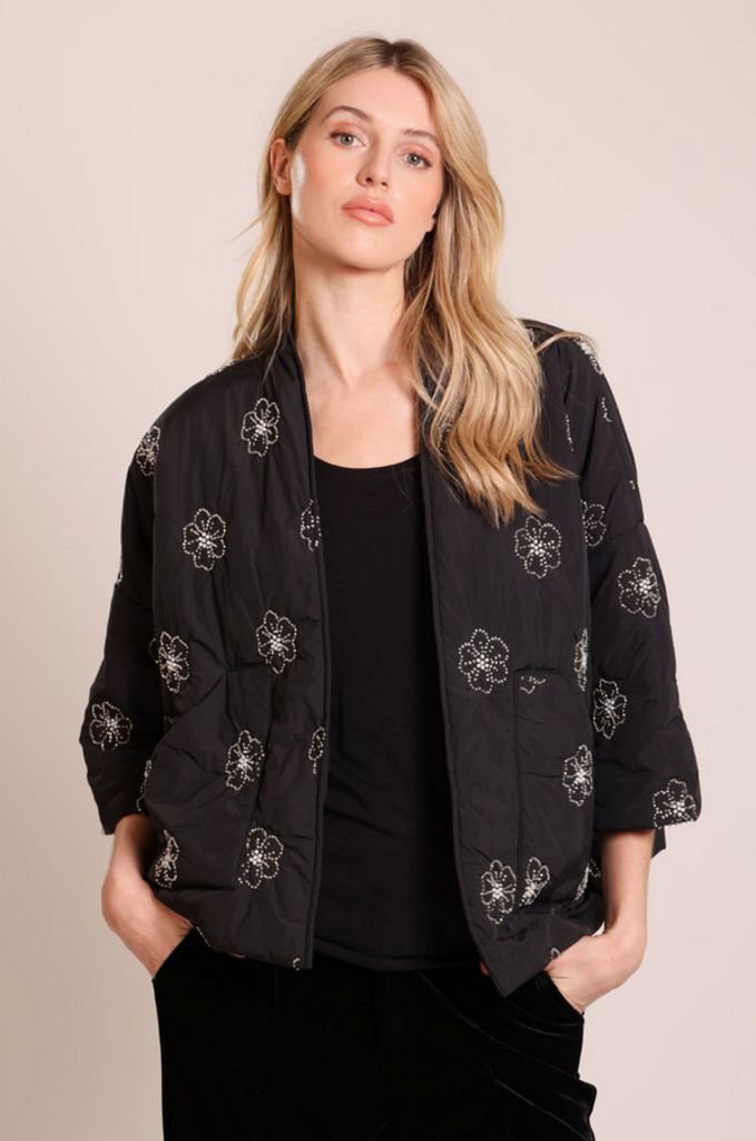 TRAFFIC PEOPLE SHRUG JACKETS