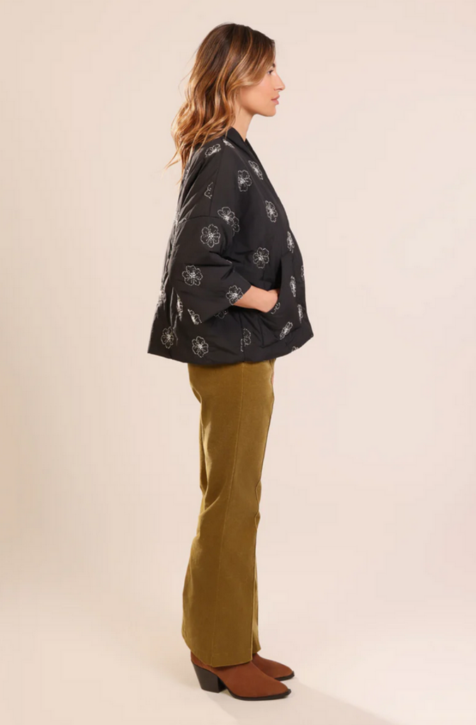 TRAFFIC PEOPLE SHRUG JACKETS