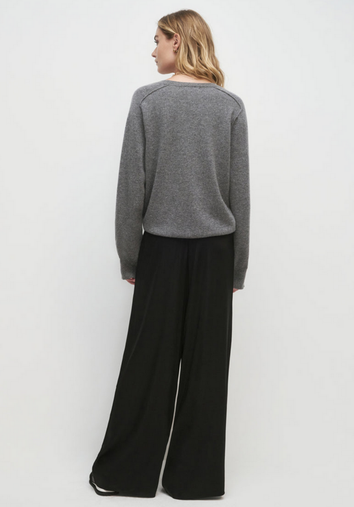 FAVORITE DAUGHTER THE RYANN SWEATER